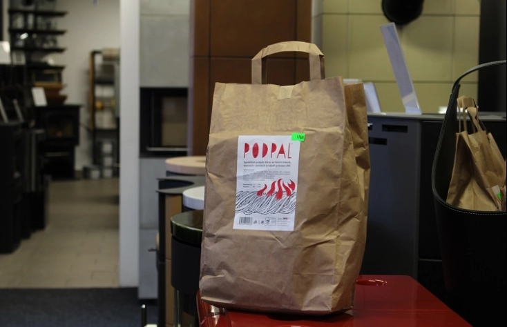 Podpalovač pro krby a kamna