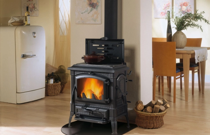 La Nordica Isetta Con Cerchi - krbová kamna