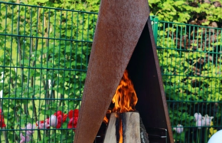Heta Tipi L - Zahradní krb a gril