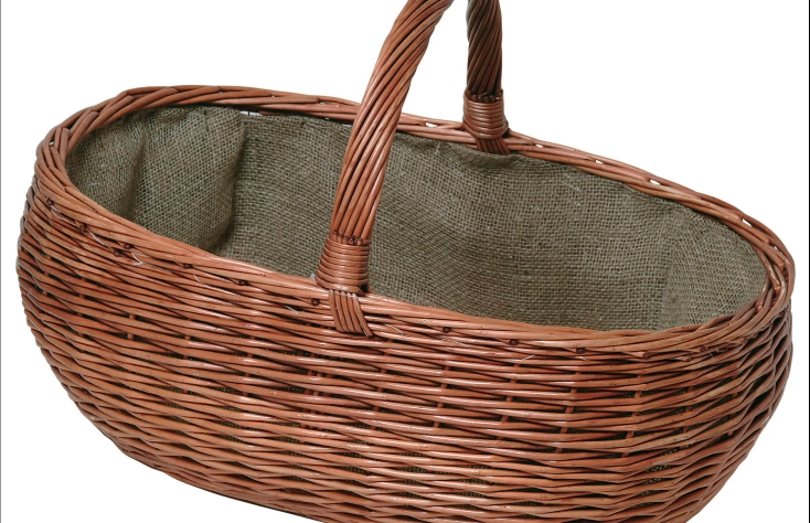 Proutěný koš na dřevo s tkaninou