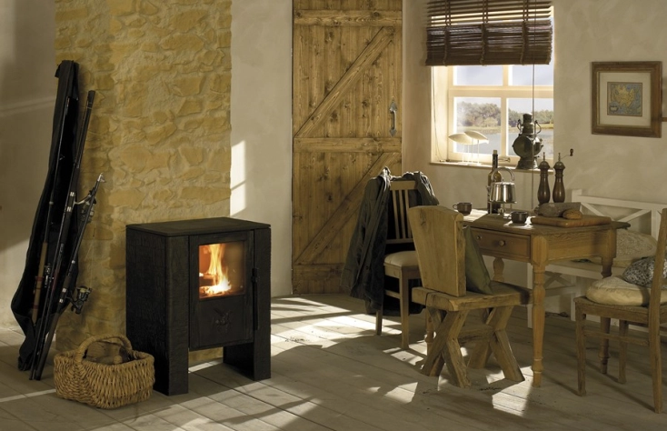 Iron Dog 05 Huraxdax - litinová krbová kamna